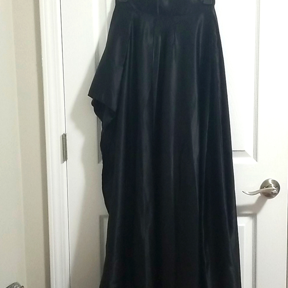 Black maxi/ high-low skirt